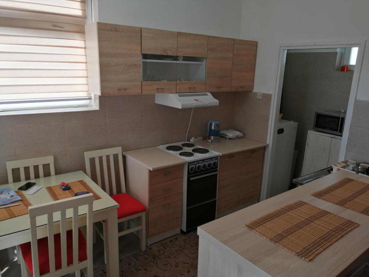 Apartman Dunja فرانيي المظهر الخارجي الصورة